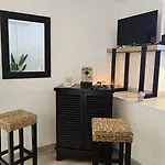Exceptionnel Loft Duplex Sur Le Quai - Port-frejus Lägenhet